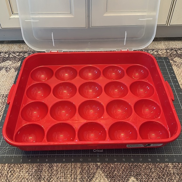 Sterilite ornament case. Holds 23.5 inch ornaments. - Picture 3 of 7